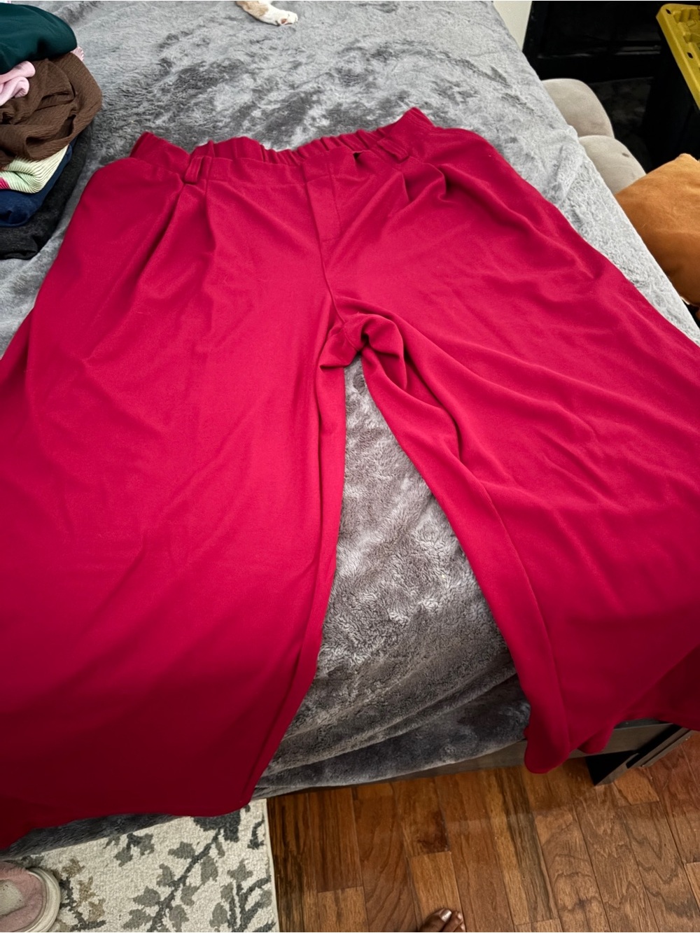 HALARA Women's Wide-Leg Pull-On Pants in Deep Red